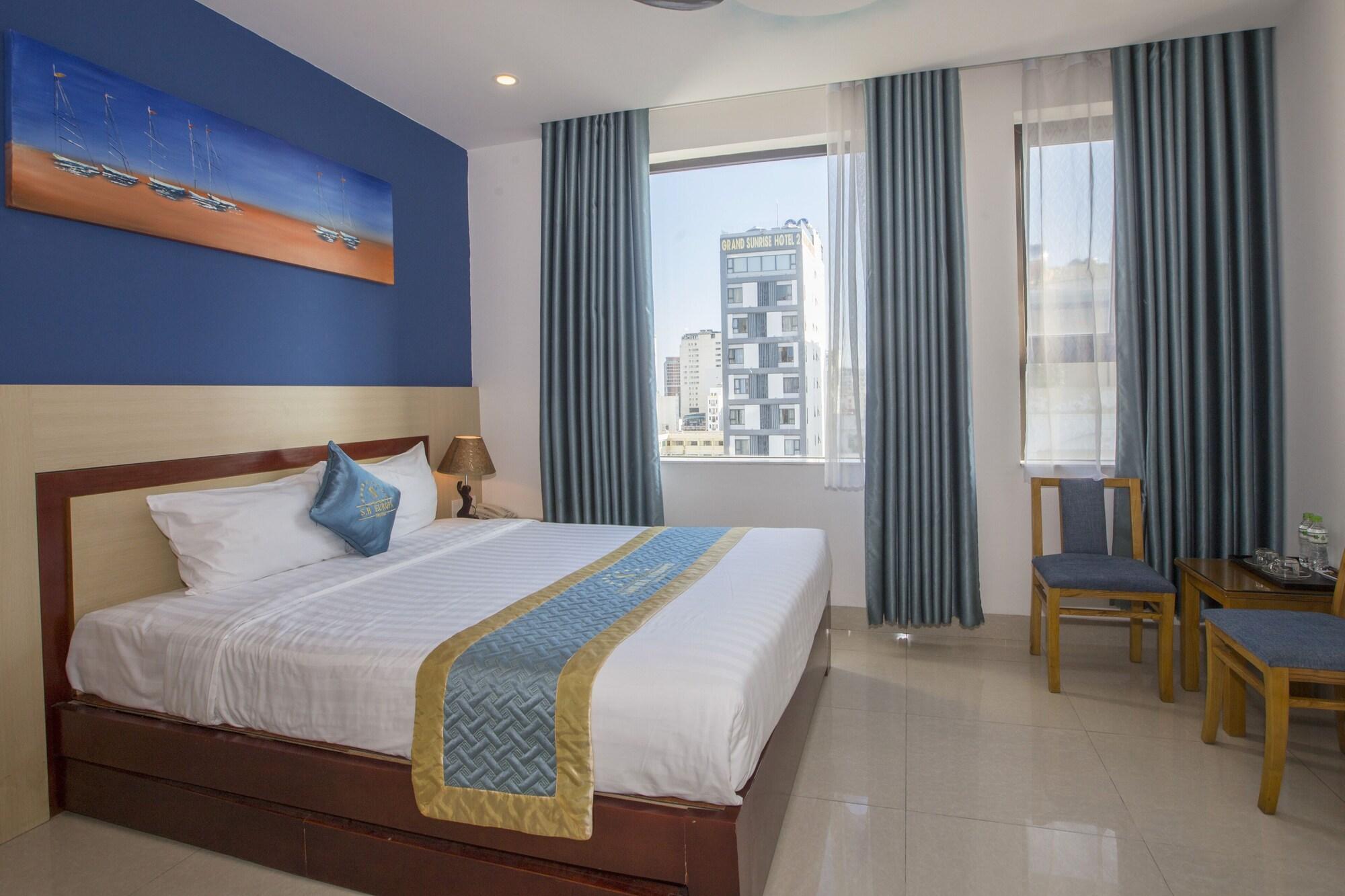 Maxhome Luxury Hotel Дананг Екстериор снимка