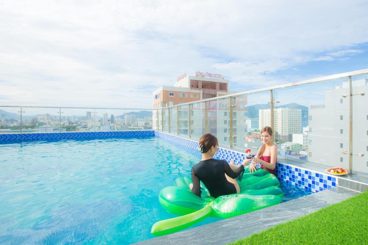 Maxhome Luxury Hotel Дананг Екстериор снимка