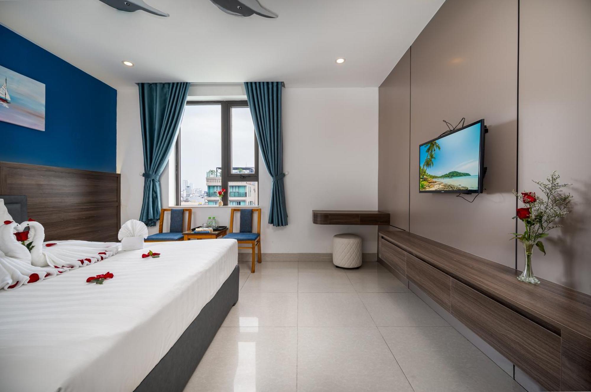 Maxhome Luxury Hotel Дананг Екстериор снимка