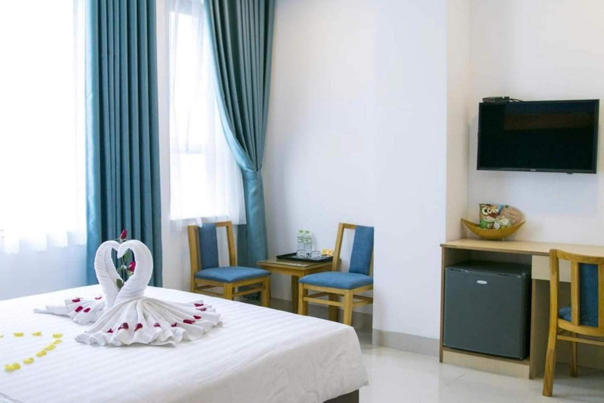 Maxhome Luxury Hotel Дананг Екстериор снимка